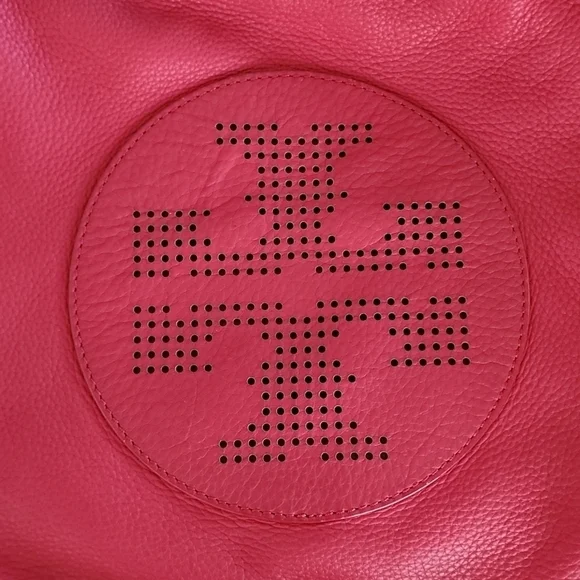 Tory Burch Bucket Kipp Black Leather Cross Body Bag 12"L x 7"W x 15"H - Picture 2 of 11